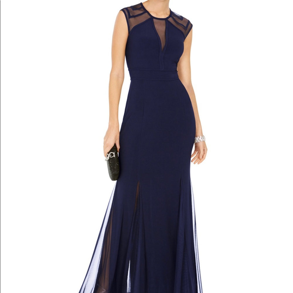 NWT Nightway Geometric Illusion Gown in Navy